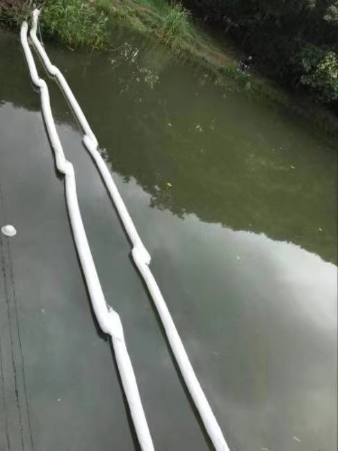 吸油拖栏