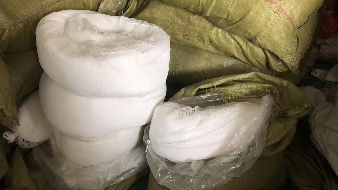 吸油拖栏